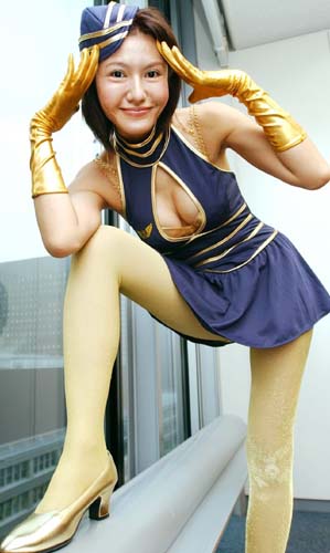 朝倉理子